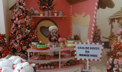 "Doçuras de Natal" enfeitam o Pátio Alcântara