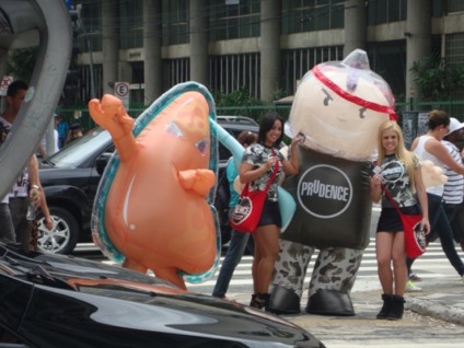 Preservativos vão invadir a Avenida Paulista