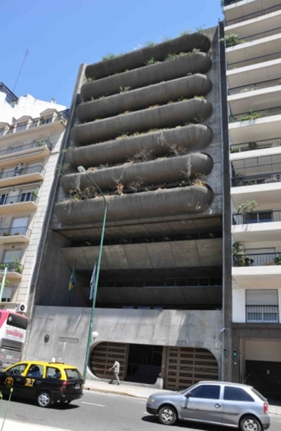 Embaixada brasileira de portas abertas na Argentina