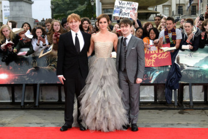 Último Harry Potter é exibido nas ruas de Londres