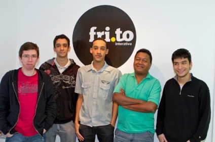 fri.to amplia time de tecnologia