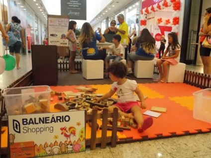 Criançada tem espaço garantido no Balneário Shopping 