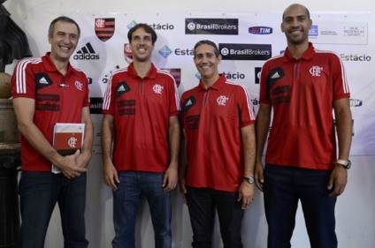 Estácio fecha patrocínios com basquete e surf