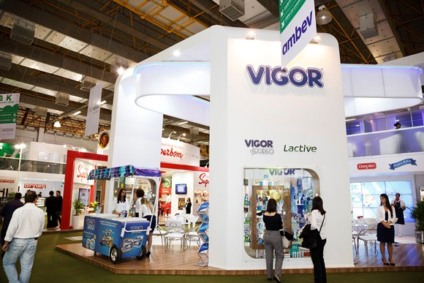 Vigor comemora sucesso de iogurte grego na Apas