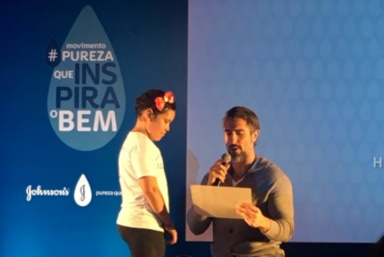 Johnson's coloca em ação Pureza que inspira o bem Johnson's coloca em ação Pureza que inspira o bem