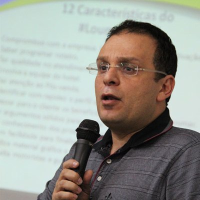 Marcelo Valente fala sobre turismo digital em encontro
