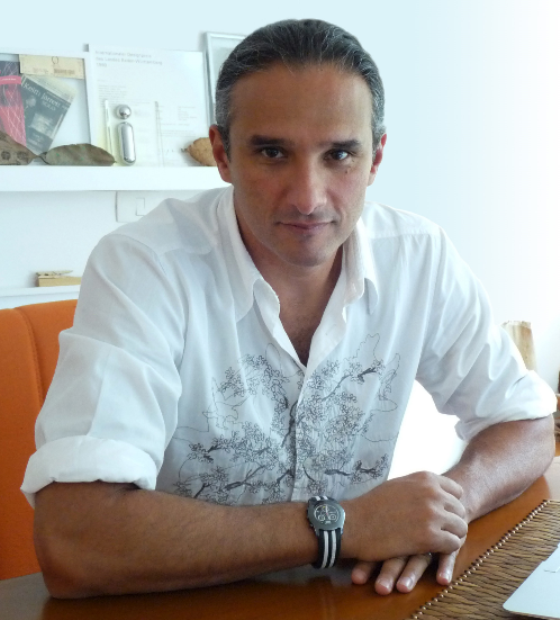 Para Fred, “pessoas se abraçando e dançando é universal”