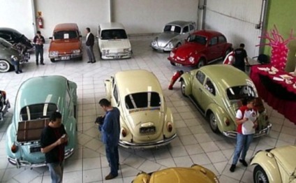 Dia do Fusca é comemorado em Curitiba