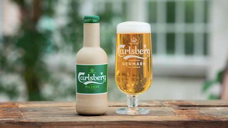 Carlsberg desenvole garrafa de cerveja feita de papel