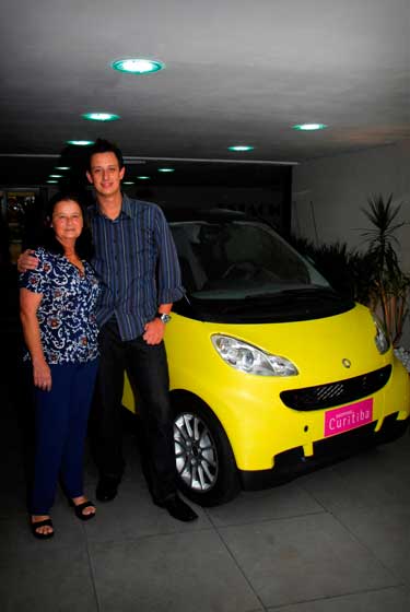 Curitiba entrega Smart da promoção de Natal