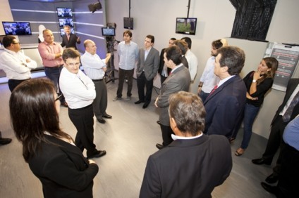 RICTV recebe convidados em novas instalações