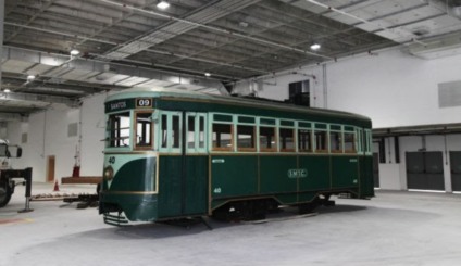 Santos Convention Center abre para exposição de veículos antigos