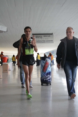 Insano presenteia vencedores da Meia Maratona 