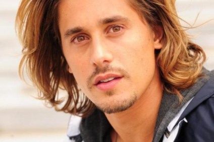 Globo divulga Salve Jorge com ator Ivan Mendes 