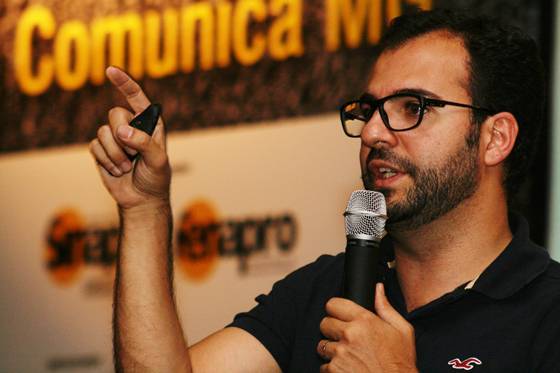 Mobile marketing com Léo Xavier na Comunica-MG Mobile marketing com Léo Xavier na Comunica-MG