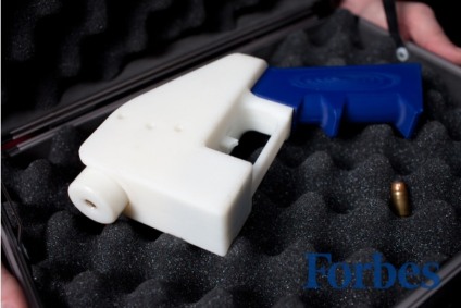The world's first entirely 3D-printed gun