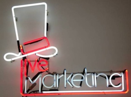 Aberta temporada do live marketing na folia