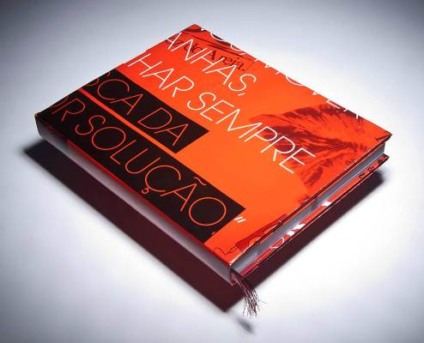OpusMúltipla divulga livro na comemoração de 40 anos