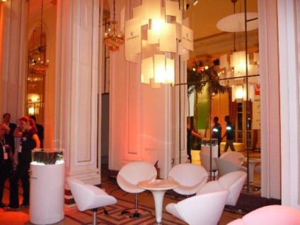 Vips marcam presença no lounge da Chenson 