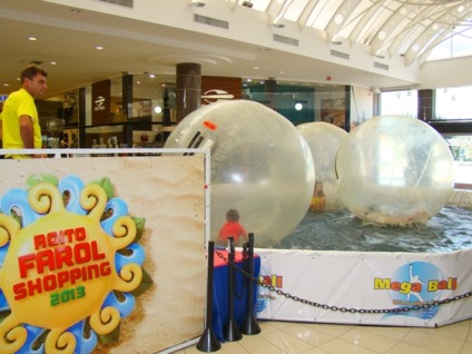 Mega Ball agita férias do Farol