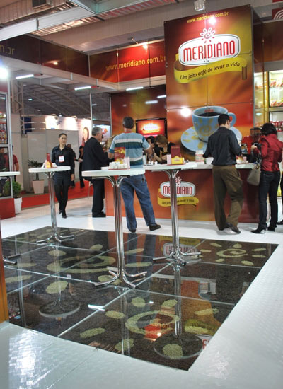 Liga de Marketing é ouro com estande para Meridiano