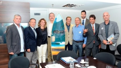 Rio 16: surfistas querem esporte como exibição