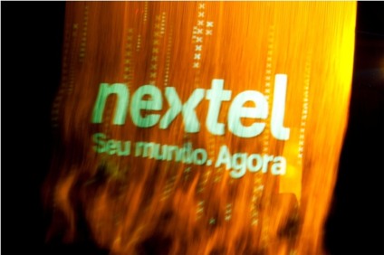 Nextel interage com convidados no Cirque Du Soleil