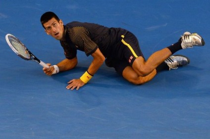 Adidas acerta patrocínio com Djokovic