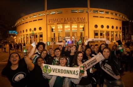 Guaraná Antarctica une corintianas e palmeirenses
