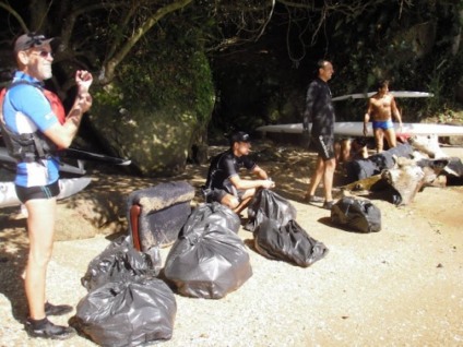 Coca-Cola Femsa participa do Dia Mundial da Limpeza