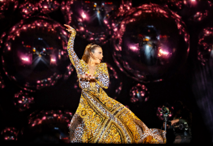 Ivete Sangalo apresenta Live Experience na Jeunesse Arena