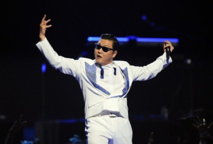 Cantor de Gangnam Style no Carnaval de Salvador?