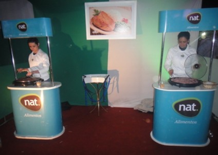 Ação promo divulga produtos Nat Alimentos na Expo Sete