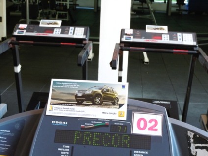 Mídia em Foco divulga Renault Duster nas academias