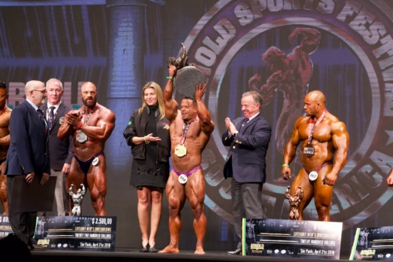 Schwarzenegger volta ao Brasil em 2019