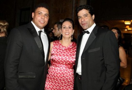 NEW YORK – SEPT 19 – BRAZILFOUNDATION GALA – IX Annual BrazilFoundation gala na Biblioteca Publica de na Quinta Avenida em Nova York. Ronaldo, Gabriela Onofre e Rai. (Luiz C. Ribeiro/Africa Global)