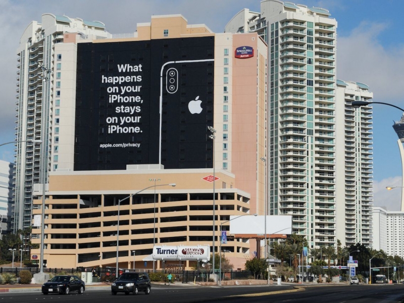 Apple 'alfineta' Facebook e Google em Las Vegas