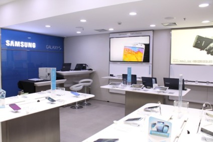Plaza Shopping ganha loja da Samsung