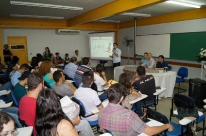 PUC-GO promove evento sobre Comunicação Digital