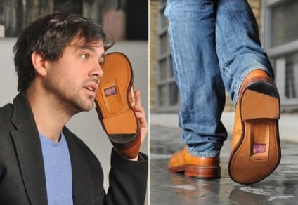 Designer transforma sapatos velhos em telefones