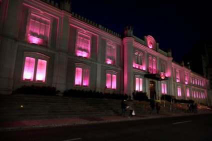 Shopping Curitiba adere à Campanha Outubro Rosa