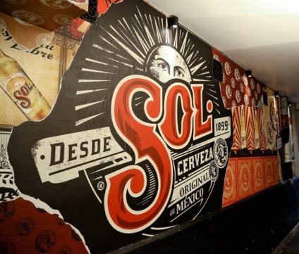 Sol celebra 'Espiritu Libre' decorando bares em Londres