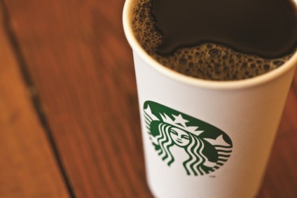 Starbucks inaugura loja no RJ e presenteia primeiros clientes