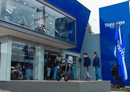 Lide conquista CWB Triumph