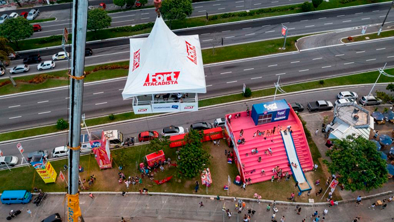 Fort Atacadista promove ação de verão com bar nas alturas e empréstimo de bikes Fort Atacadista promove ação de verão com bar nas alturas e empréstimo de bikes