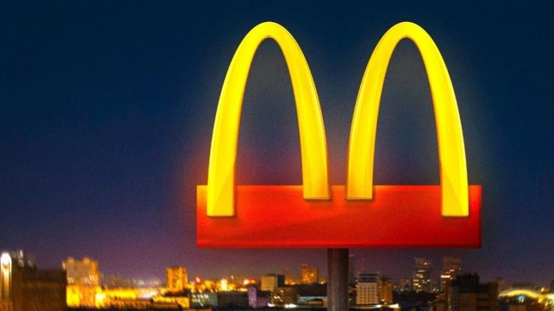 Mudança da logo do McDonald's gera confusão