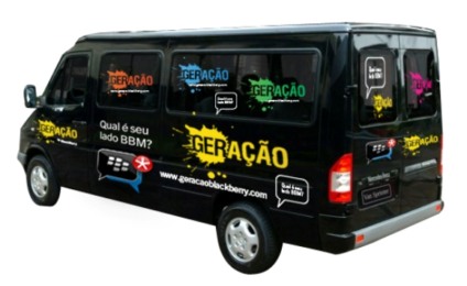 Van da Geração BlackBerry vai às ruas de São Paulo
