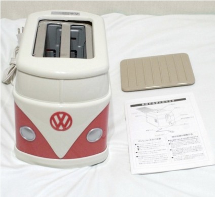 Torradeira da Volkswagen imprime logo nos pães