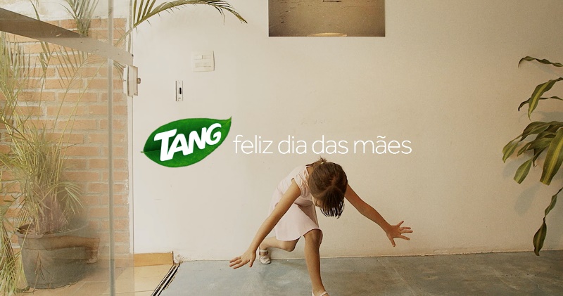 Tang convida mães a olharem a vida sob uma nova ótica