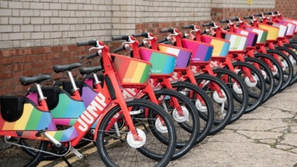 Uber cria a campanha “Many Voices of Pride”